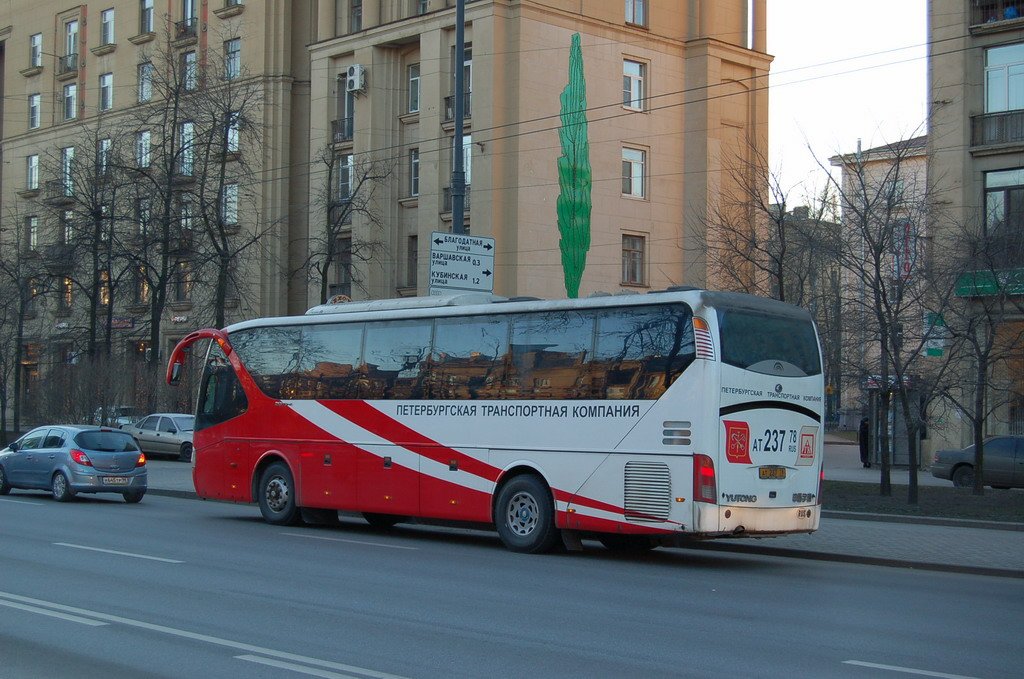 Санкт-Петербург, Yutong ZK6119HA № n753