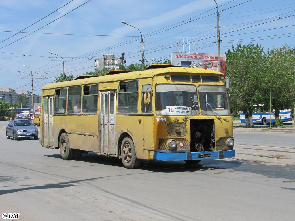 Автобус 43 волгоград. ЛИАЗ 677 Волгоград. Автобус ЛИАЗ 677 Волжский. ЛИАЗ Волгоград. ЛИАЗ 677 маршрут 30 Волгоград.