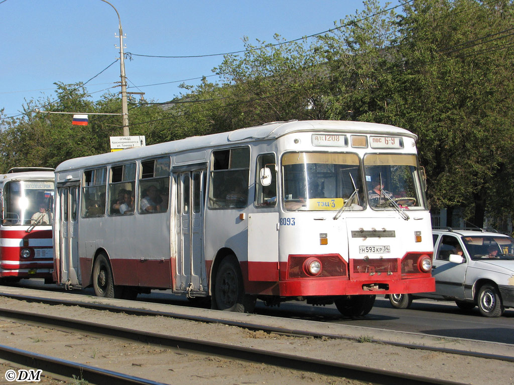 Волгоградская область, ЛиАЗ-677М № 8093