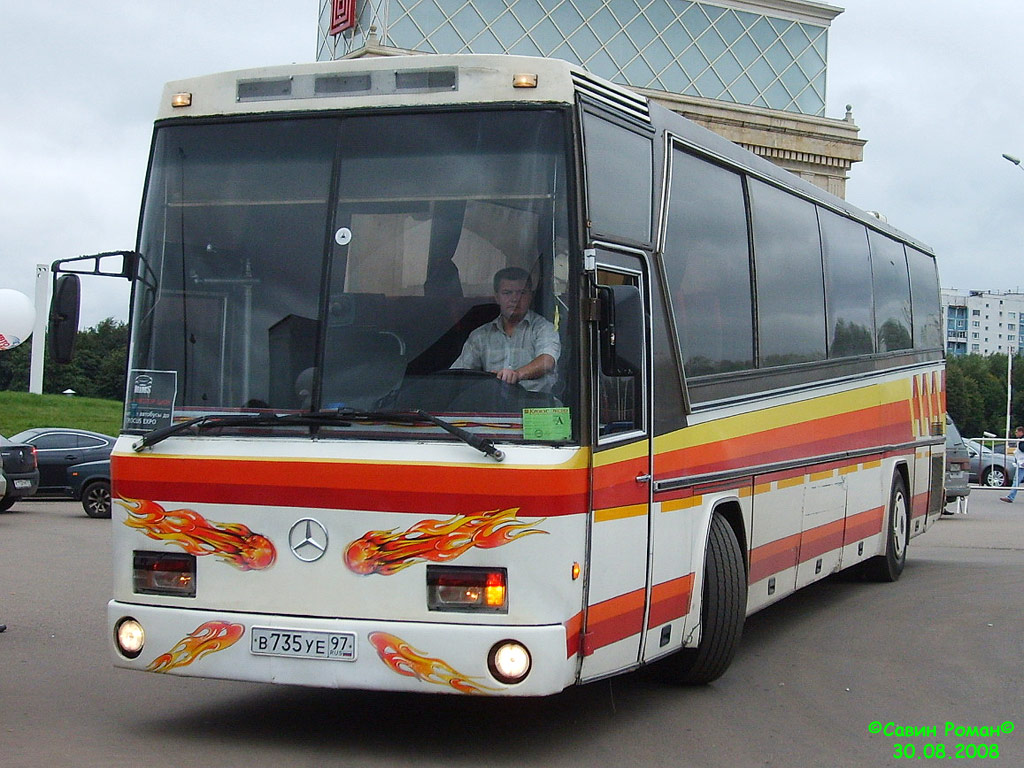 Москва, Drögmöller E330 Comet № В 735 УЕ 97