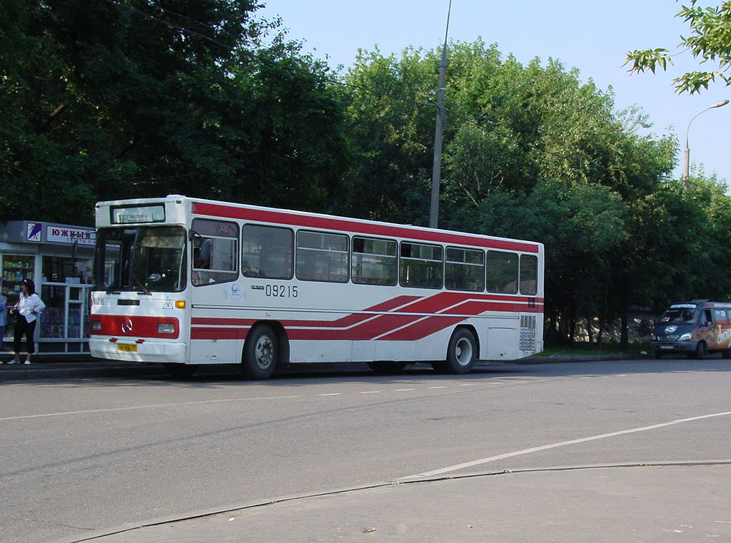 Москва, Mercedes-Benz O325 № 09215