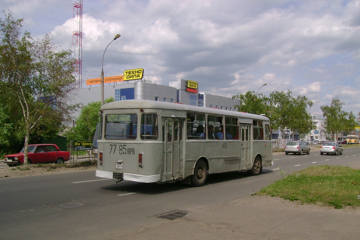 Ярославская область, ЛиАЗ-677М № 182