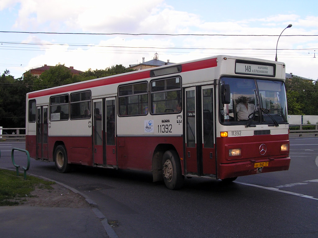 Москва, Mercedes-Benz O325 № 11392