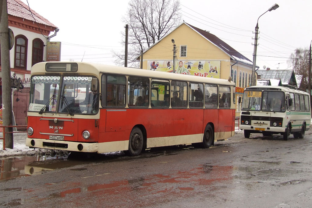 Тверская область, MAN 192 SL200 № Н 027 АМ 69; Тверская область, ПАЗ-32053-07 № АВ 835 69