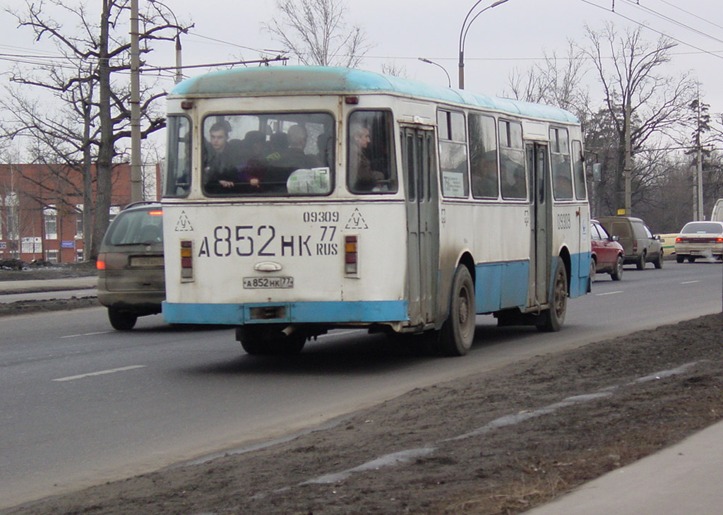 Москва, ЛиАЗ-677М (ЯАЗ) № 09309