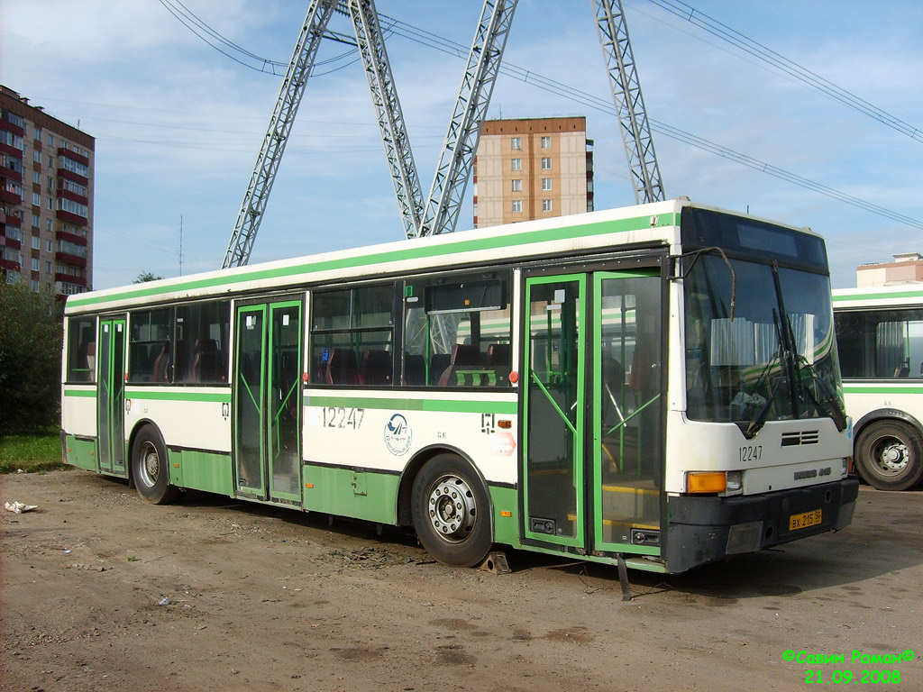 Moscow, Ikarus 415.33 # 12247