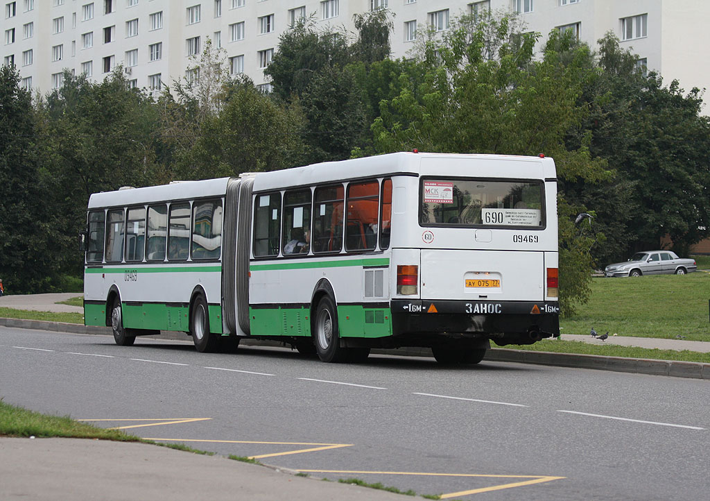 Москва, Ikarus 435.17 № 09469