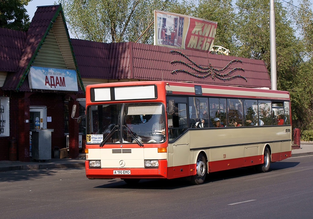 Алматы, Mercedes-Benz O405 № A 190 EMO