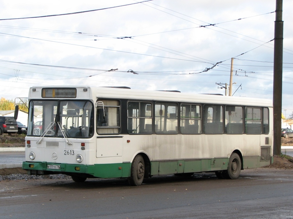 Szentpétervár, LiAZ-5256.25 sz.: 2613
