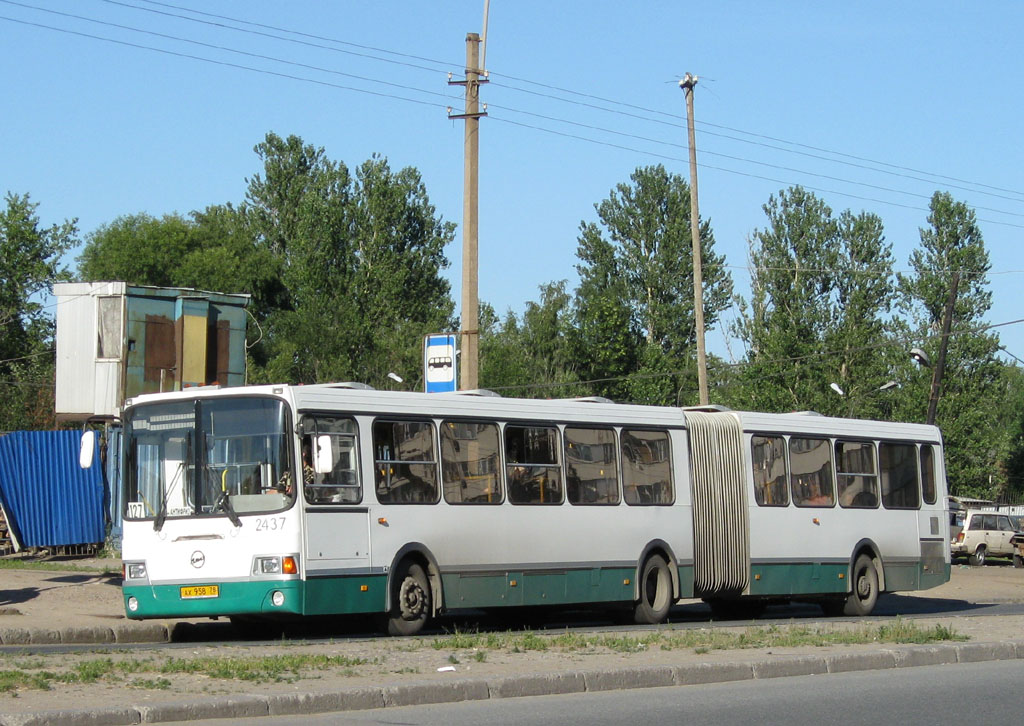 Санкт-Петербург, ЛиАЗ-6212.00 № 2437