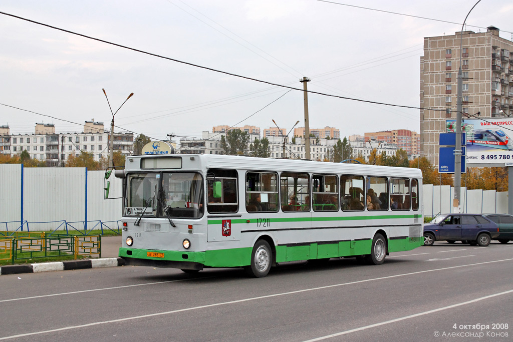 Moskwa, LiAZ-5256.25 Nr 17211