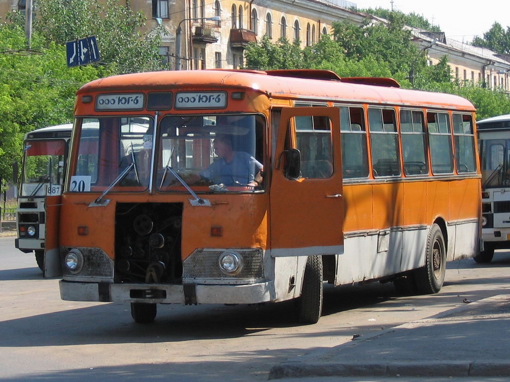 Кировская область, ЛиАЗ-677МБ № Х 018 ВР 43 — Фото — Автобусный транспорт