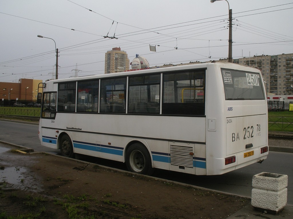 Санкт-Петербург, КАвЗ-4235-03 № 2434