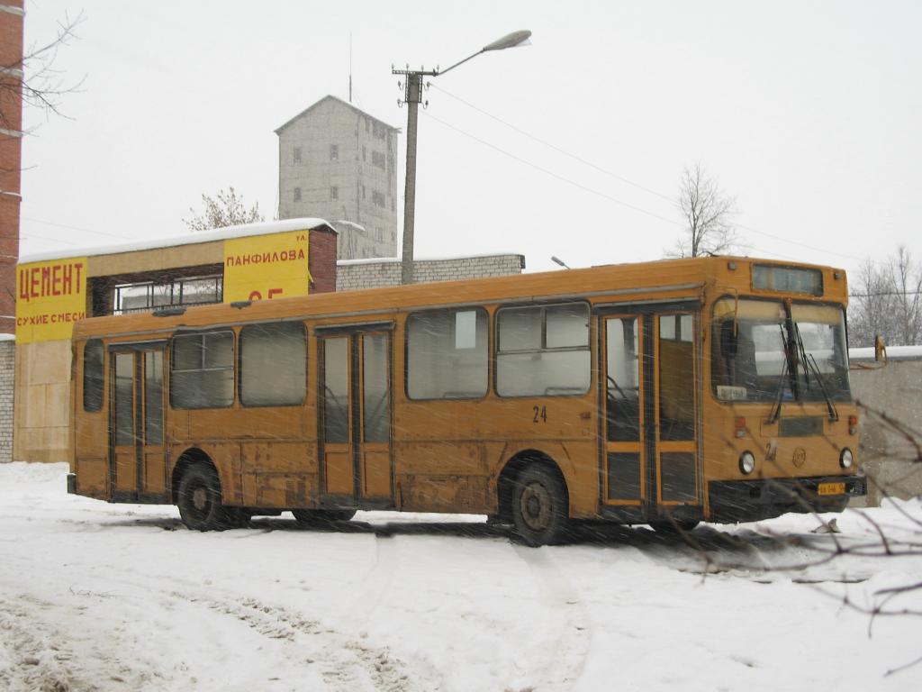 Марий Эл, ЛиАЗ-5256.00 № 24