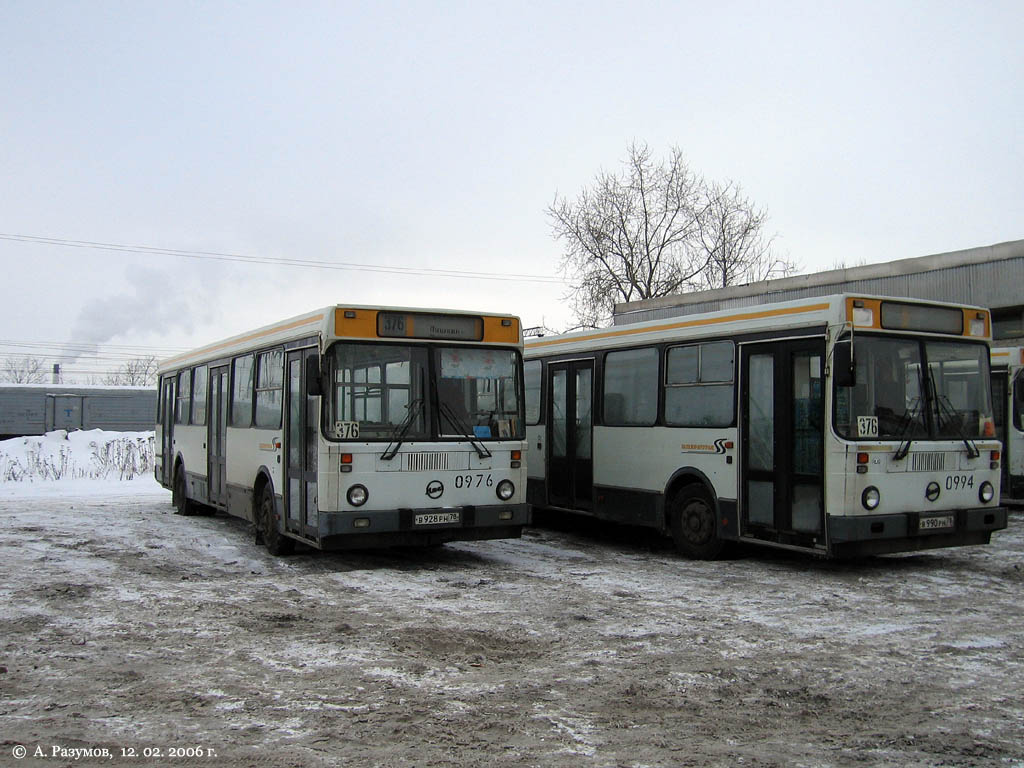 Санкт-Петербург, ЛиАЗ-5256.25 № 0976; Санкт-Петербург, ЛиАЗ-5256.25 № 0994