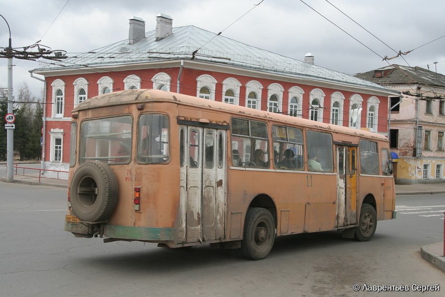 Ярославская область, ЛиАЗ-677М № 11