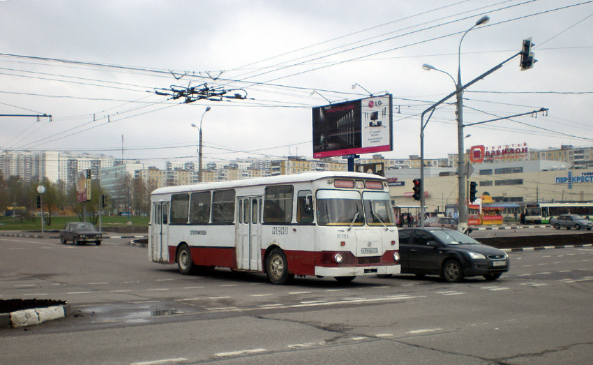 Москва, ЛиАЗ-677М (ЯАЗ) № 01908