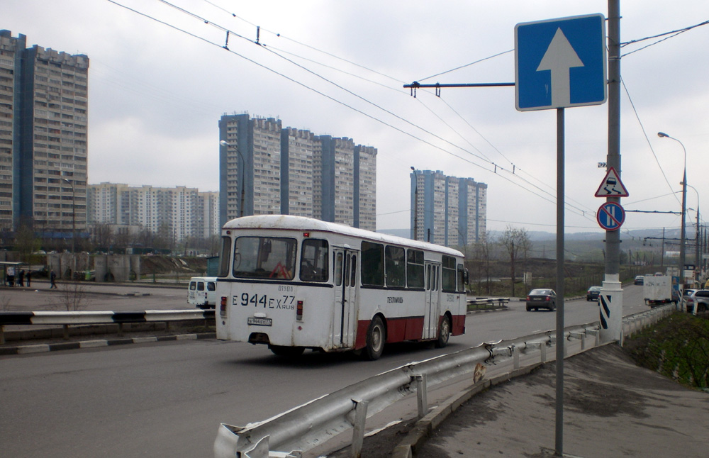 Москва, ЛиАЗ-677М (ЯАЗ) № 01908