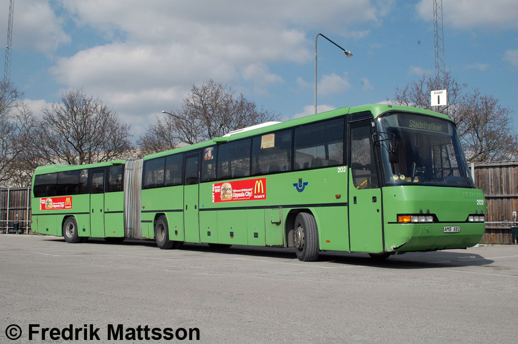 Sweden, Neoplan N321/3Ü Transliner # 202