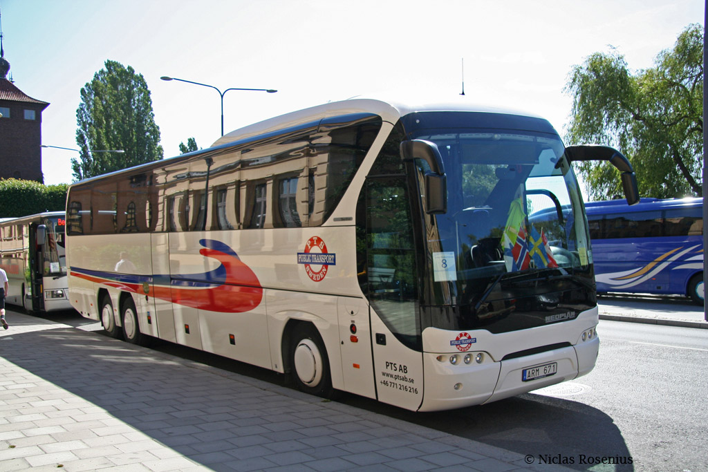 Швеция, Neoplan P22 N2216/3SHDL Tourliner L № ARM 671