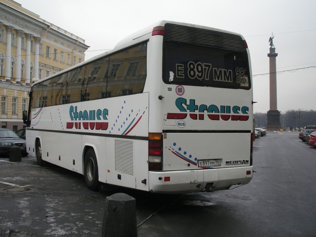 Санкт-Петербург, Neoplan N316SHD Transliner № Е 897 ММ 98