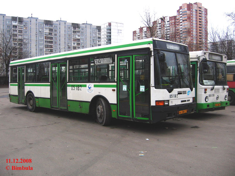 Москва, Ikarus 415.33 № 05182