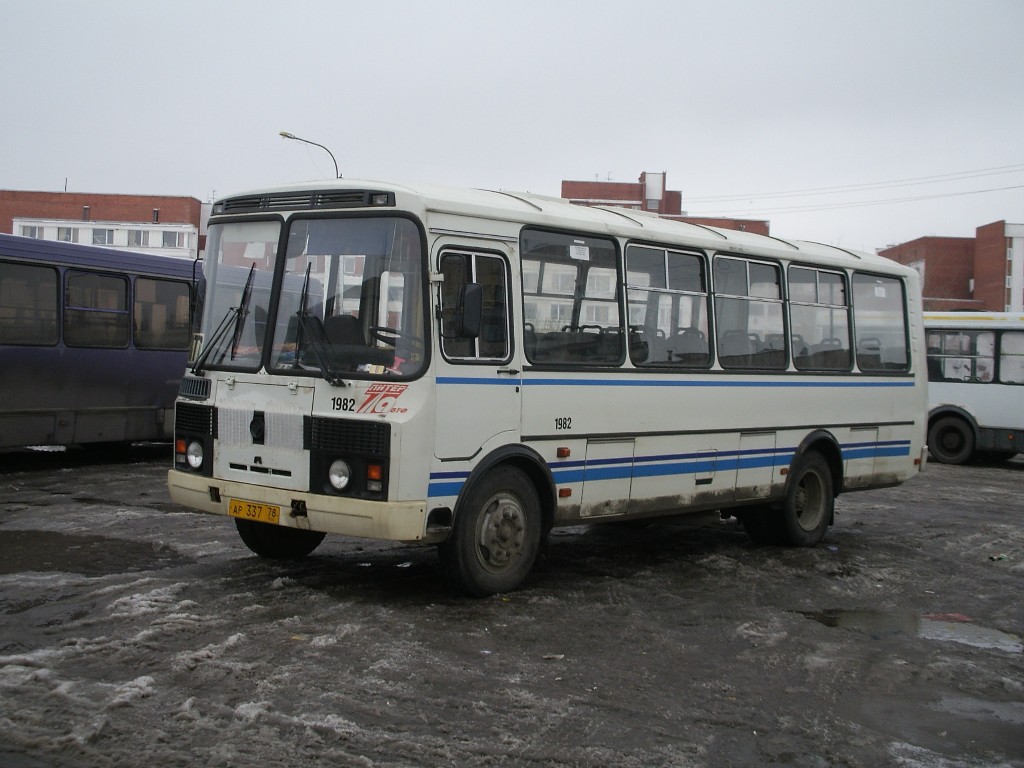 Sanktpēterburga, PAZ-4234 № 1982