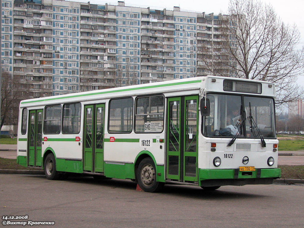 Moskva, LiAZ-5256.25 č. 16122