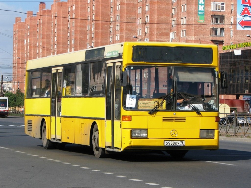 Санкт-Петербург, Mercedes-Benz O405 № О 958 КУ 78