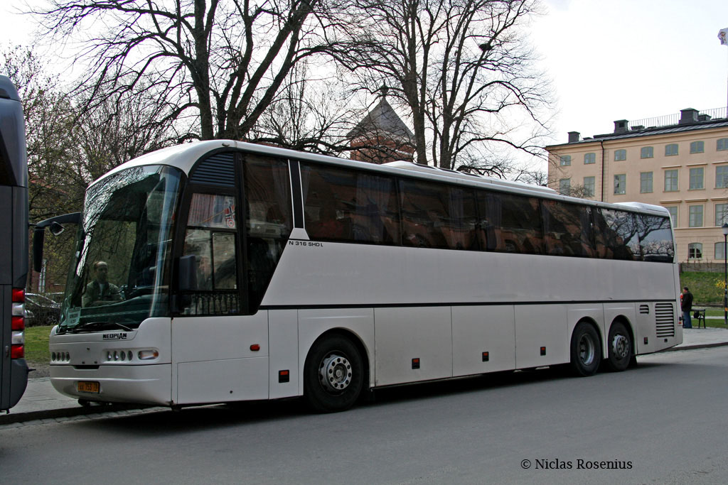 Санкт-Петербург, Neoplan N316/3SHDL Euroliner № АХ 753 78