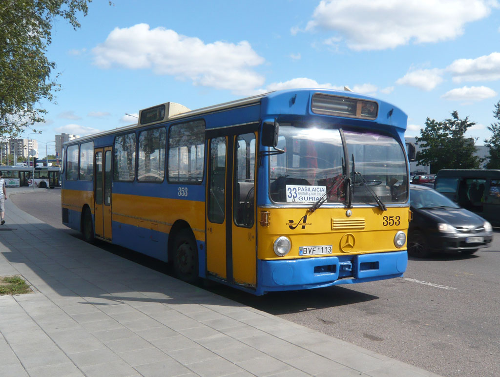 Литва, Mercedes-Benz O305 № 353