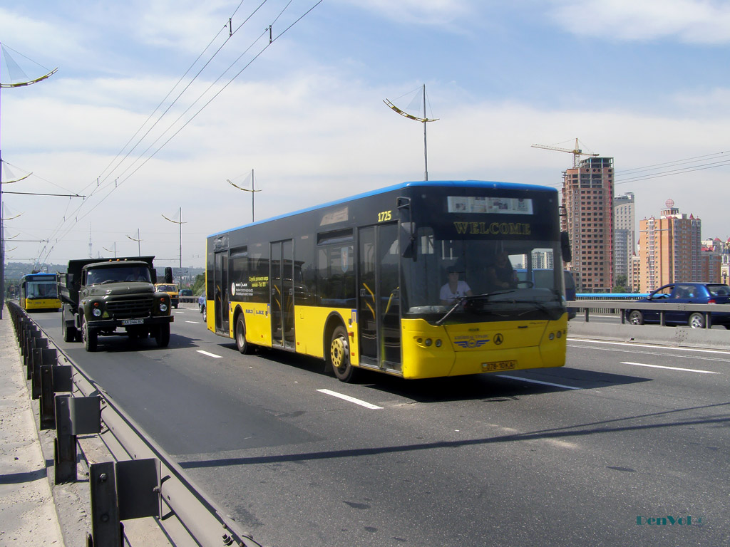 Киев, ЛАЗ A183D1 № 1725