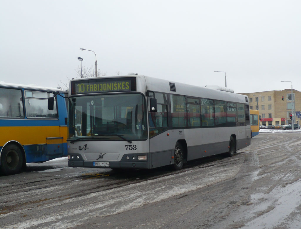 Литва, Volvo 7700 № 753