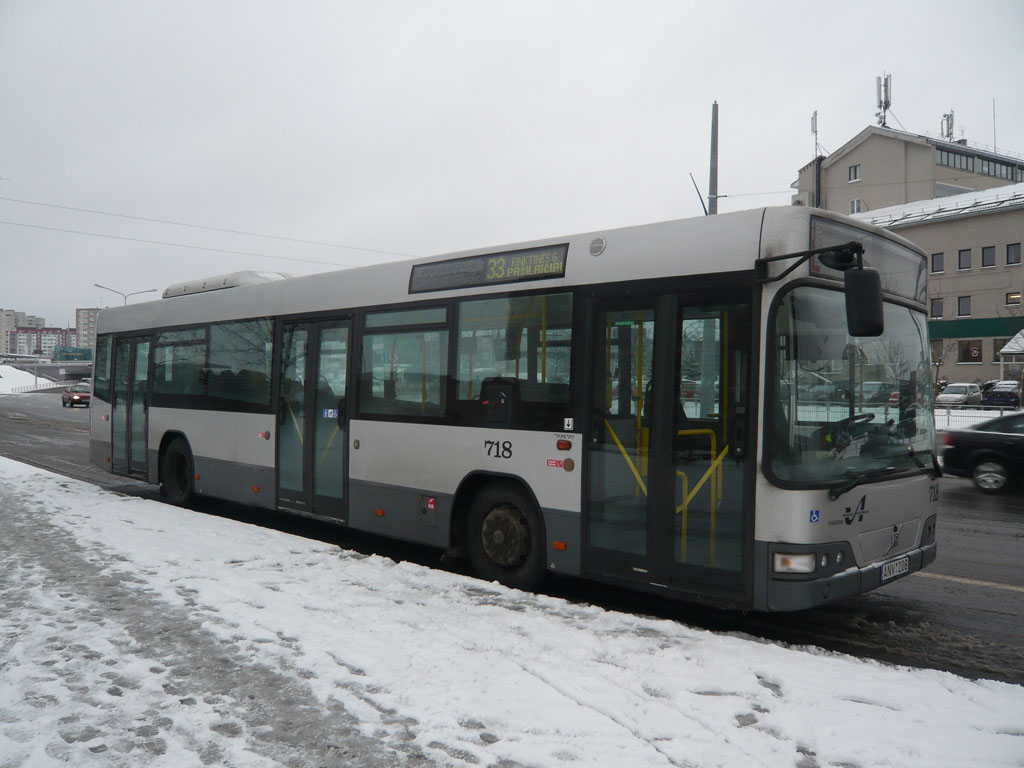 Литва, Volvo 7700 № 718