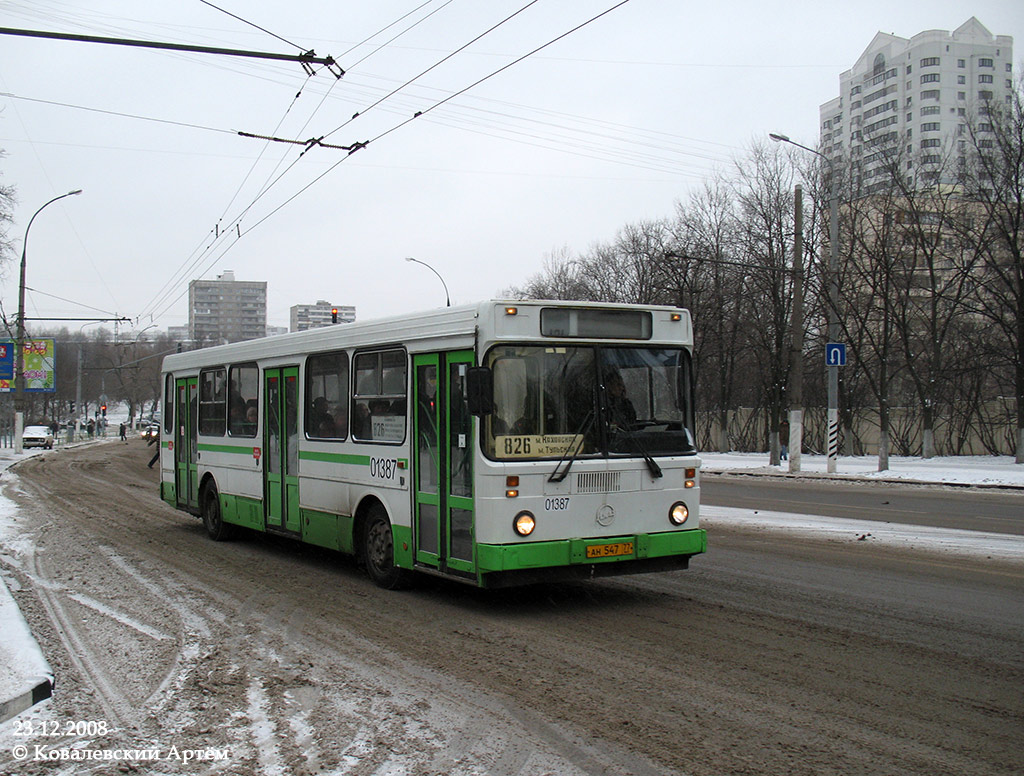 Москва, ЛиАЗ-5256.25 № 01387