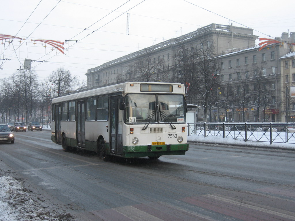 Санкт-Петербург, ЛиАЗ-5256.25 № 7563