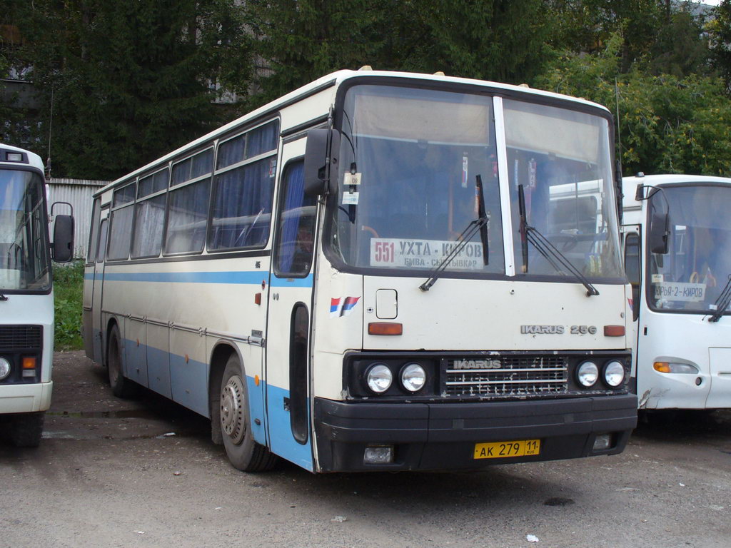 Коми, Ikarus 256.74 № 405