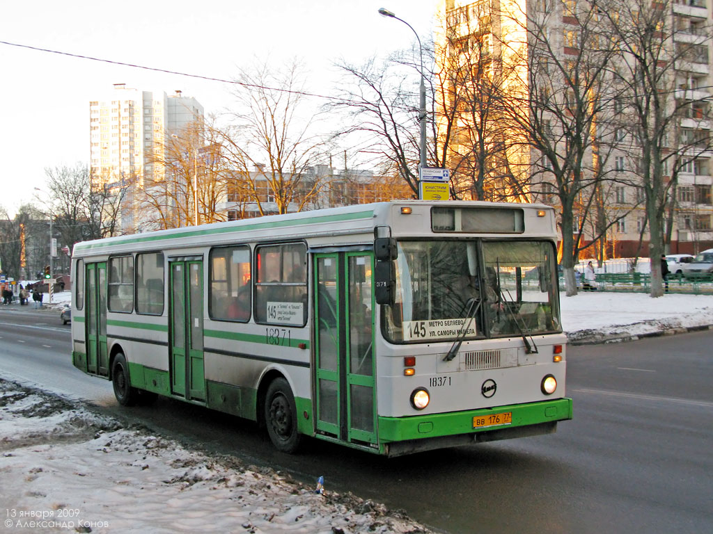 Moskwa, LiAZ-5256.25 Nr 18371