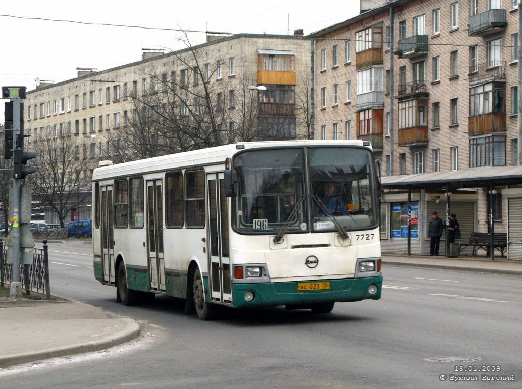 Санкт-Петербург, ЛиАЗ-5256.25 № 7727