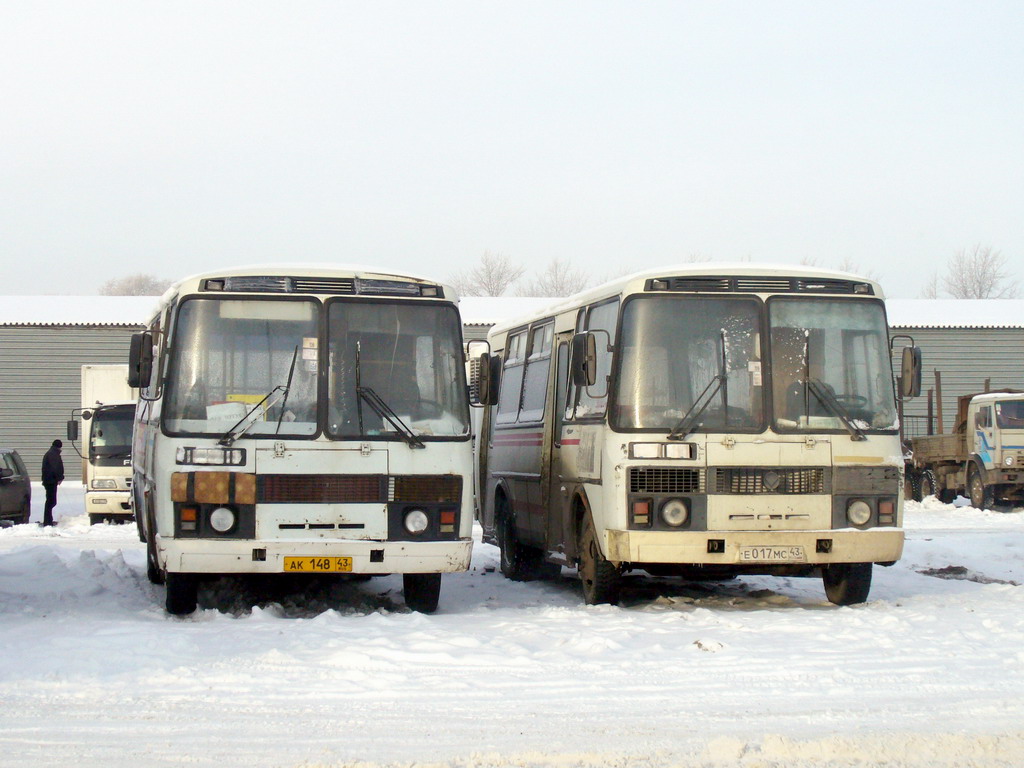 Кировская область, ПАЗ-32054 № АК 148 43; Кировская область, ПАЗ-32054 № Е 017 МС 43