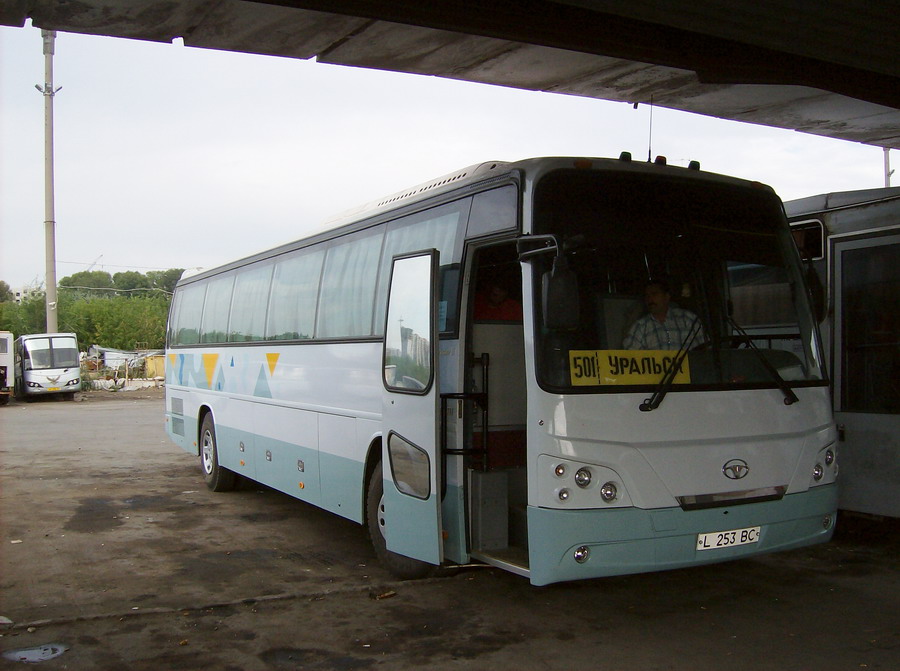 Западно-Казахстанская область, Daewoo BH117H Royal Cruistar № L 253 BC