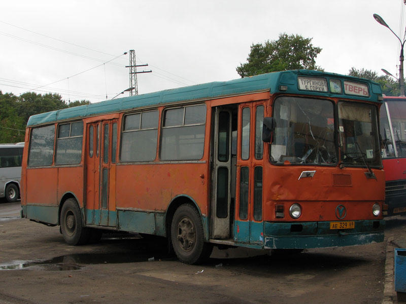 Тверская область, ЛАЗ-42021 № АЕ 329 69; Тверская область — Тверской автовокзал