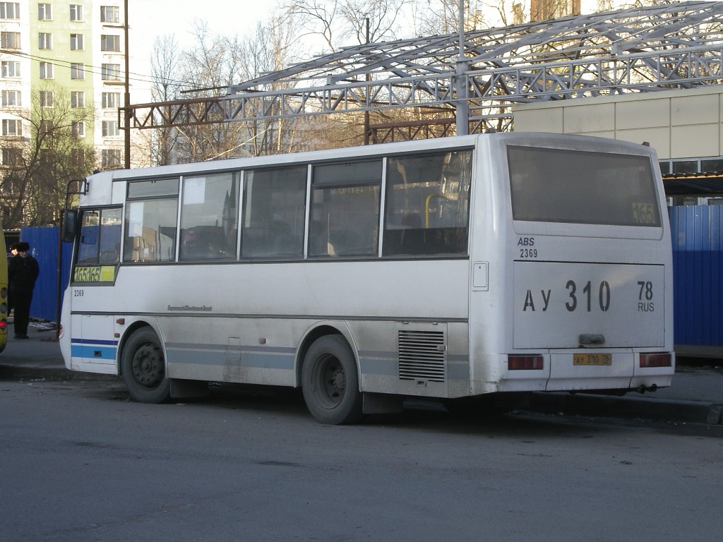 Санкт-Петербург, КАвЗ-4235-03 № 2369