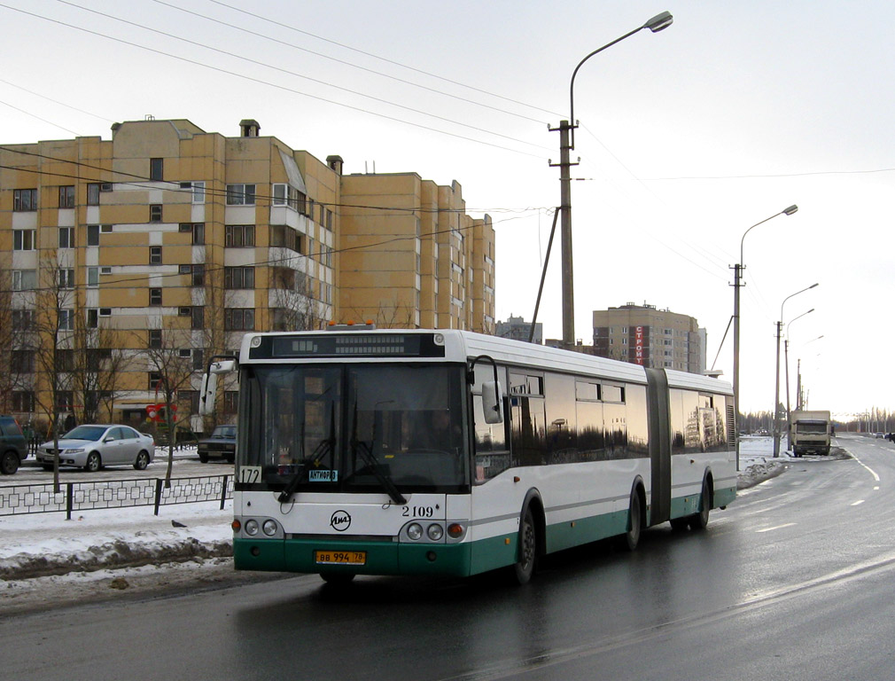 Petrohrad, LiAZ-6213.20 č. 2109