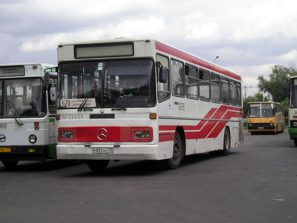 Москва, Mercedes-Benz O325 № 13659