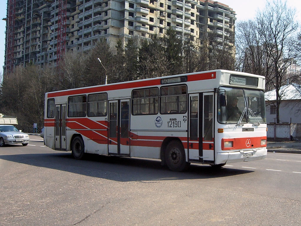 Москва, Mercedes-Benz O325 № 12190