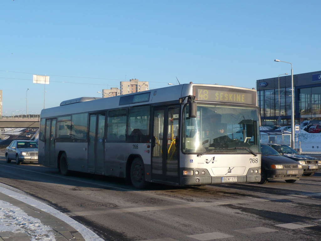 Литва, Volvo 7700 № 768