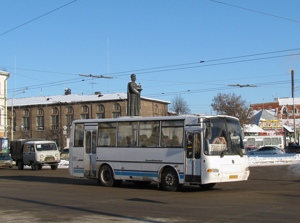 Ярославская область, КАвЗ-4235-33 № 931