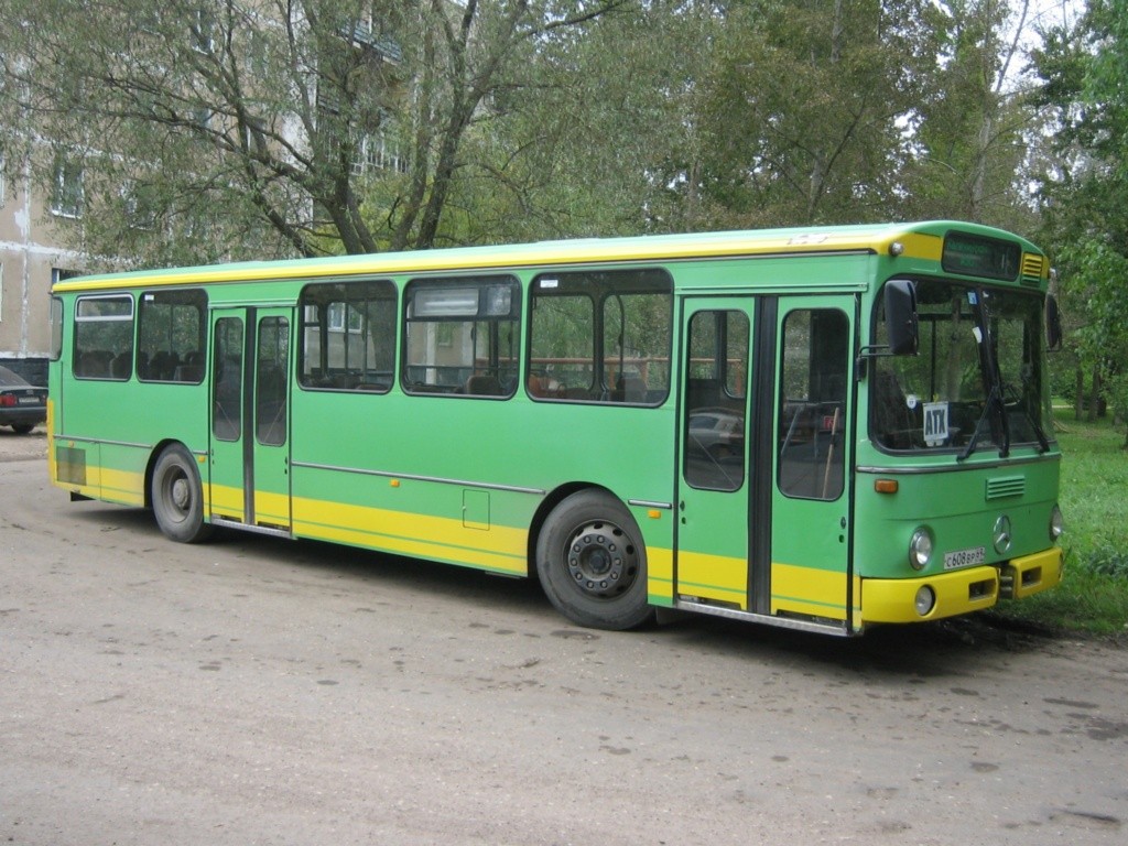 Tverská oblast, Mercedes-Benz O305 č. С 608 ВР 69