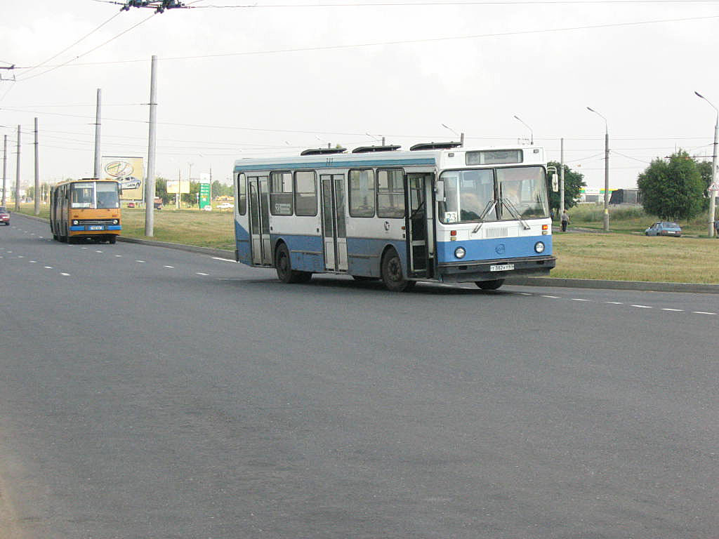 Самарская область, Ikarus 280.33 № 3102 КШТ; Самарская область, ЛиАЗ-5256.25 № Т 382 КТ 63